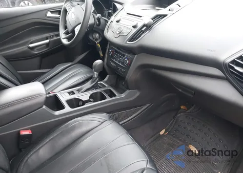 2017 Ford Escape Se from USA, damaged, VIN 1FMCU0G92HUB67479